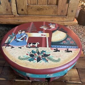 Vintage Holiday Folk Art Hand Painted Basket With Wooden Lid Signed
